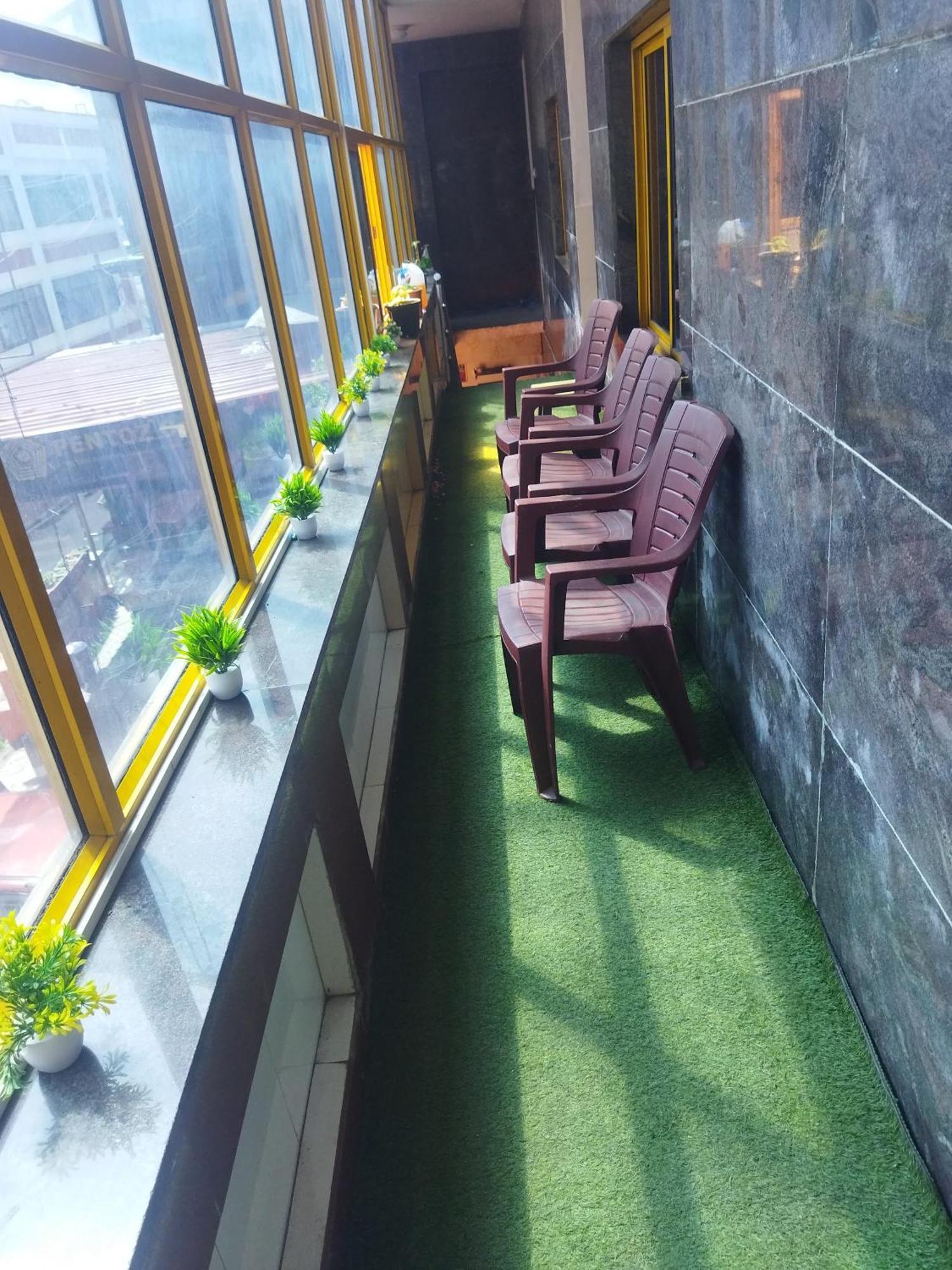 Hp Hotel - Hotel Pentoz Ooty Ngoại thất bức ảnh