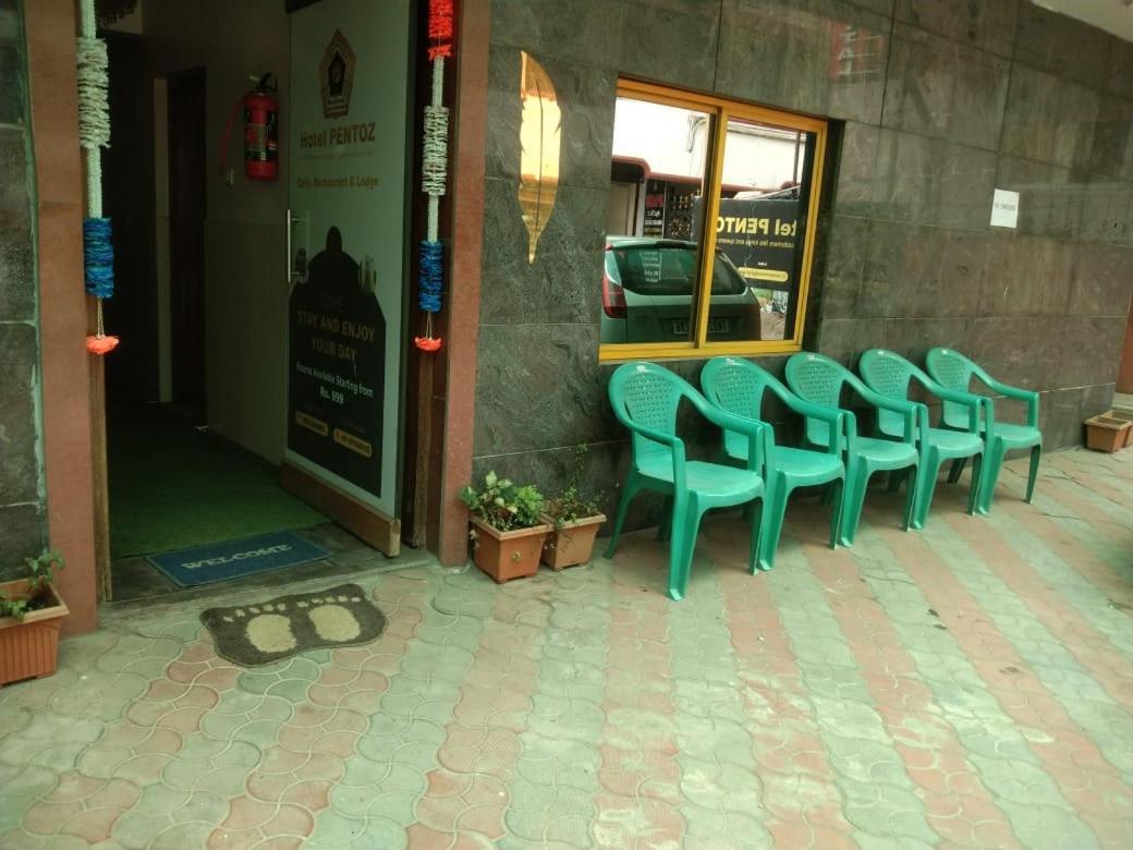 Hp Hotel - Hotel Pentoz Ooty Ngoại thất bức ảnh