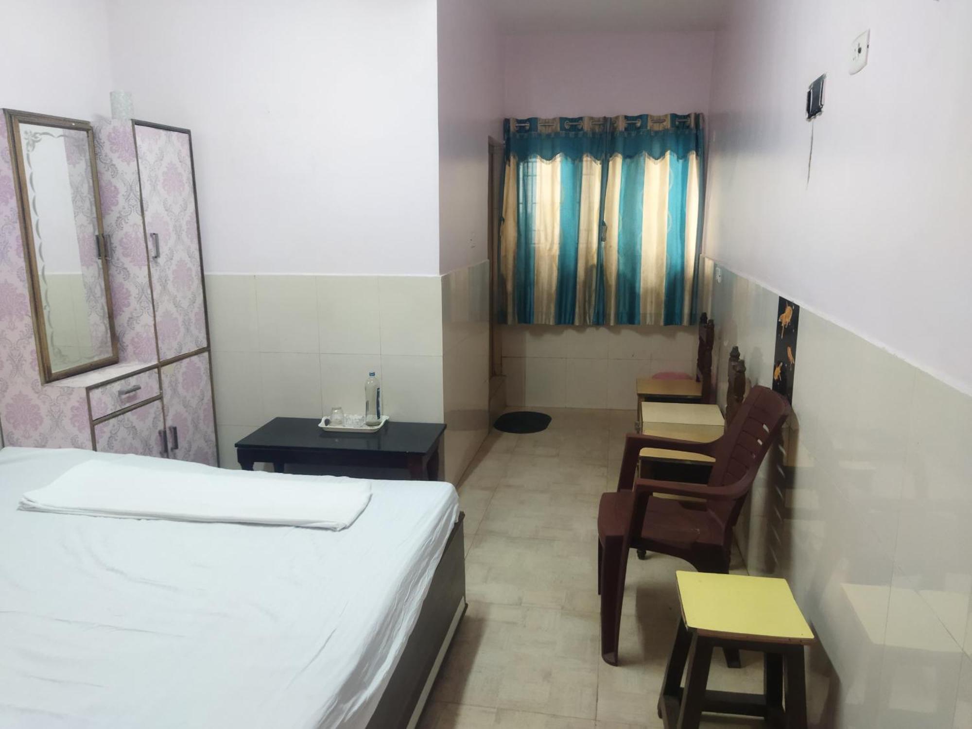 Hp Hotel - Hotel Pentoz Ooty Ngoại thất bức ảnh